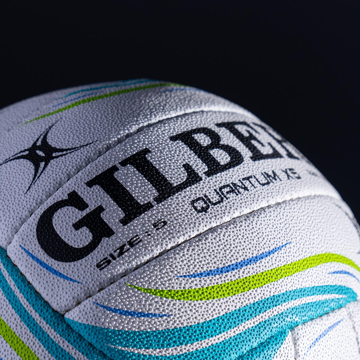 Gilbert Quantum Premier Netball (Size 5)