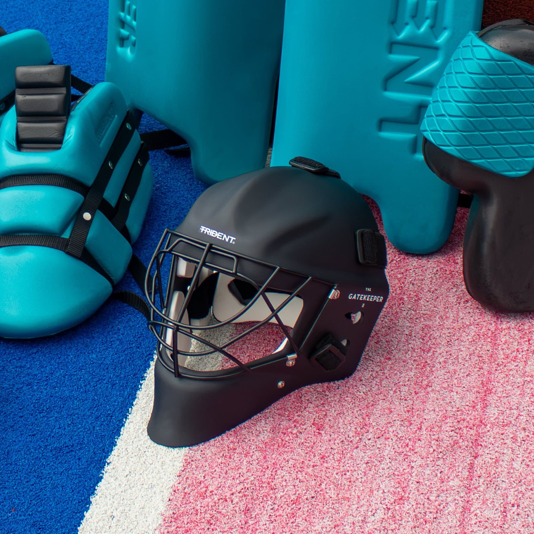 Trident Gatekeeper 2.0 Goalie Helmet - Image 5