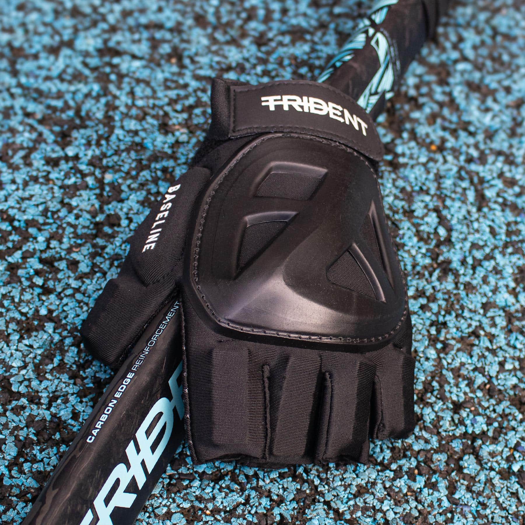 Trident Baseline Hockey Glove – Black (LH) - Image 7